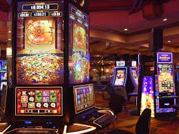 Clean app 44 mobile casino guide layout with readable sections for adults